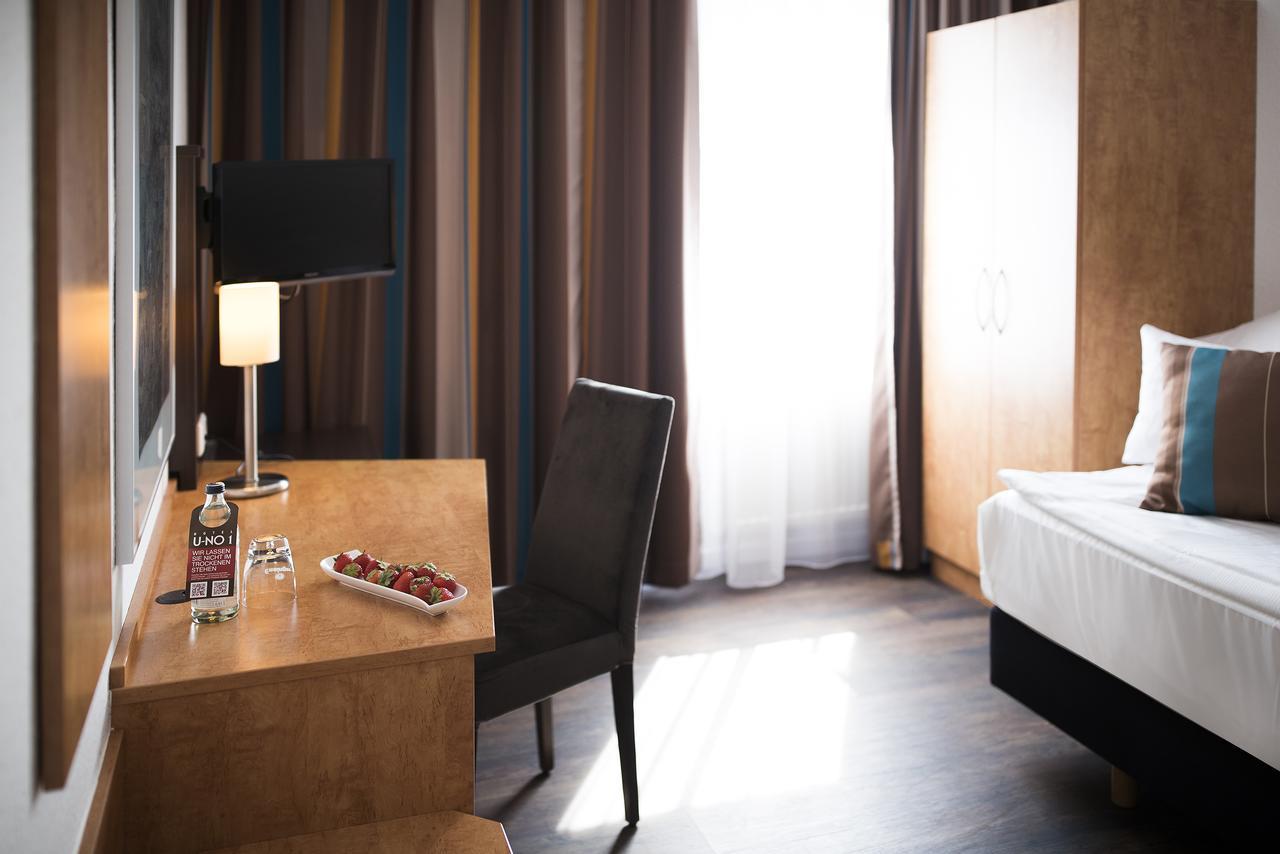 Centro Hotel U-No1, Trademark Collection By Wyndham Grossbettlingen Екстер'єр фото